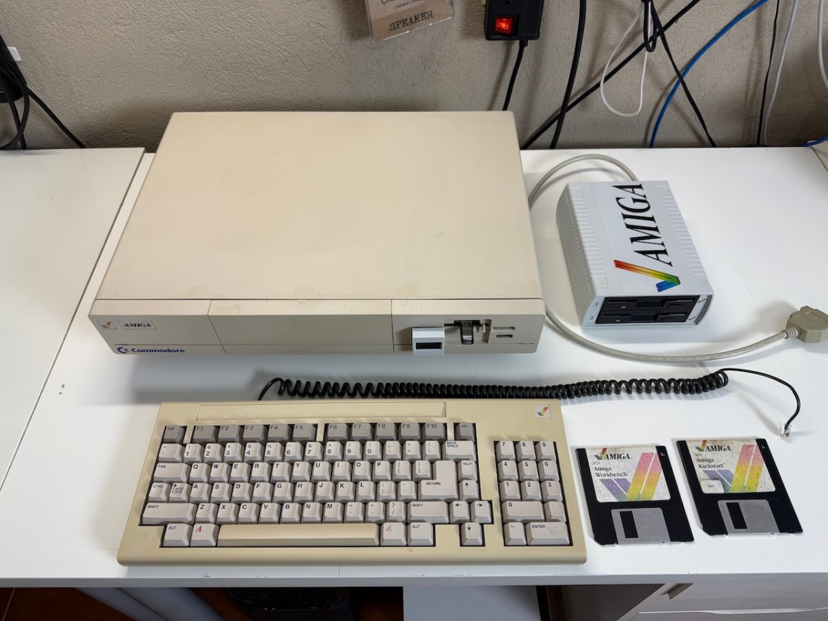 Amiga 1000 Gotek + DoubleDrive +&nbsp;Box